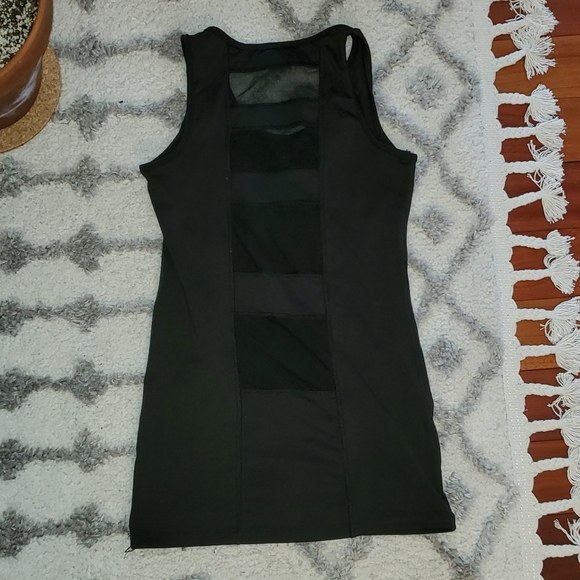 Om-Boys mesh cutout tank - Picture 3 of 3